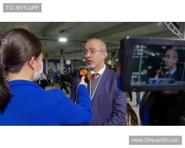 凤凰卫视资讯台直播在线观看：实时掌握全球动态